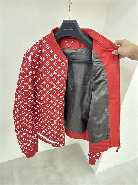 louis vuitton supreme leather baseball replica